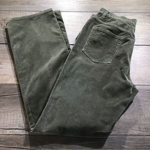 Eddie Bauer Womens Corduroy Pants Olive Green Straight Leg Size 10 (31x33)